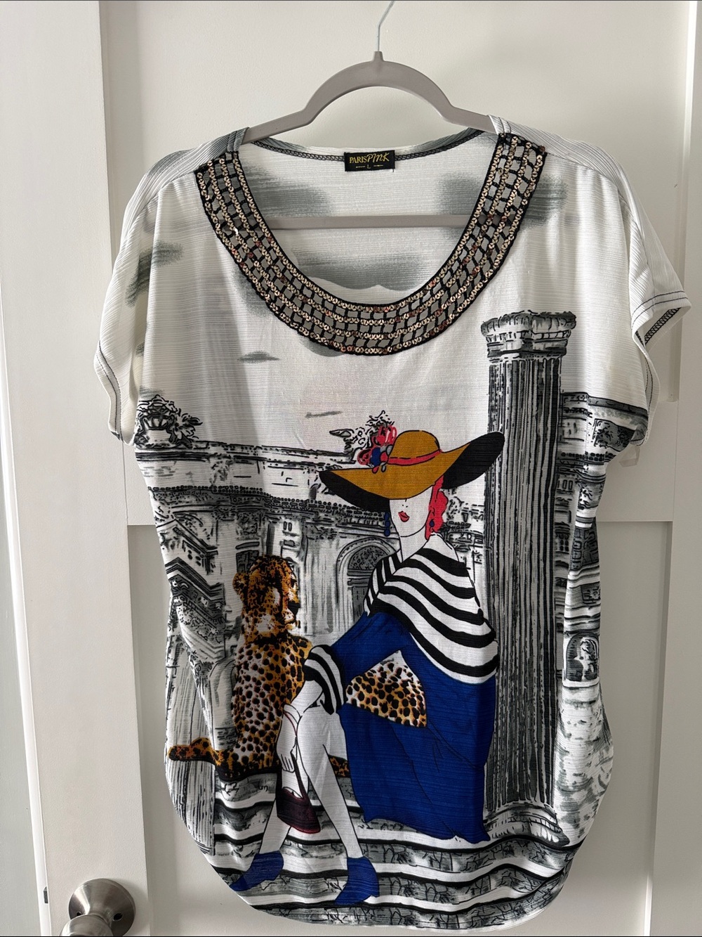 Parsley & Sage White Short-Sleeve Graphic Tee with Blue and Yellow Accents